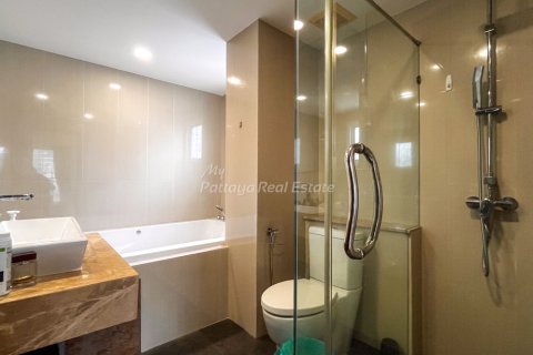 Condominio de 2 dormitorios en Bang Lamung, Tailandia № 170423 - foto 17