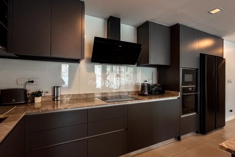 Condominio de 2 dormitorios en Pattaya, Tailandia № 170422 - foto 8
