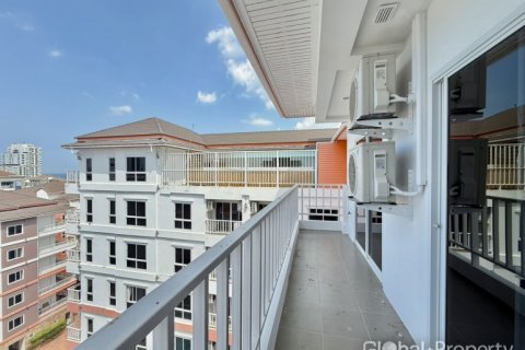 Condominio de 4 dormitorios en Pattaya, Tailandia № 170426 - foto 2