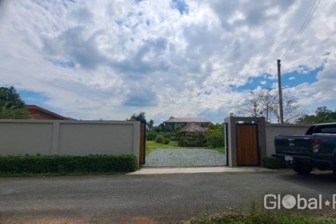 Terreno en Pattaya, Tailandia № 170425 - foto 3
