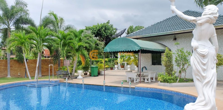 Estudio en Pattaya, Tailandia № 26529