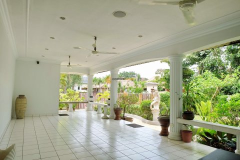 Estudio en Pattaya, Tailandia № 26529 - foto 10