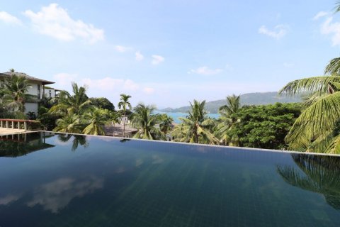 Chalet de 4 dormitorios en Kamala, Tailandia № 134011 - foto 6