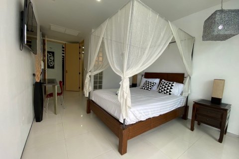 Adosado de 3 dormitorios en Patong, Tailandia № 134014 - foto 20