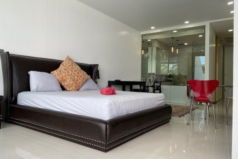 Adosado de 3 dormitorios en Patong, Tailandia № 134014 - foto 16