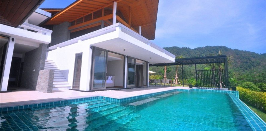 Chalet de 6 dormitorios en Kathu, Tailandia № 134016