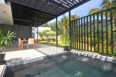 Chalet de 6 dormitorios en Kathu, Tailandia № 134016 - foto 20