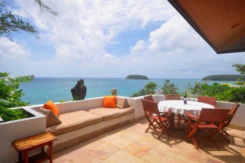Chalet de 4 dormitorios en Kata, Tailandia № 134012 - foto 28