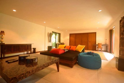 Chalet de 4 dormitorios en Kata, Tailandia № 134012 - foto 10