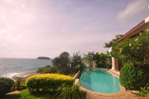 Chalet de 4 dormitorios en Kata, Tailandia № 134012 - foto 13