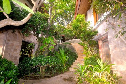 Chalet de 4 dormitorios en Kata, Tailandia № 134012 - foto 24