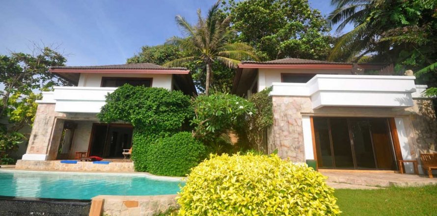 Chalet de 4 dormitorios en Kata, Tailandia № 134012