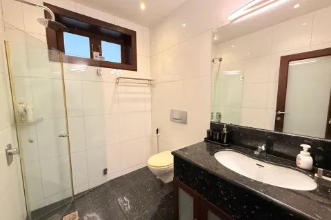 Chalet de 5 dormitorios en Hua Hin, Tailandia № 150202 - foto 26