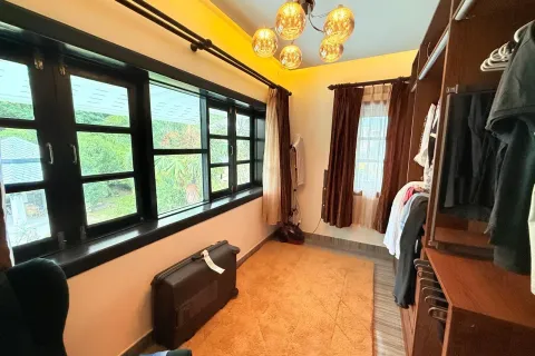 Chalet de 5 dormitorios en Hua Hin, Tailandia № 150202 - foto 23