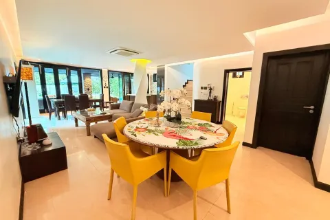 Chalet de 5 dormitorios en Hua Hin, Tailandia № 150202 - foto 9