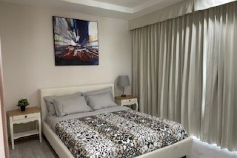 Condominio de 2 dormitorios en Bangkok, Tailandia № 143067 - foto 7