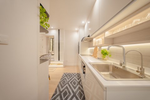 Condominio de 2 dormitorios en Bangkok, Tailandia № 143050 - foto 12