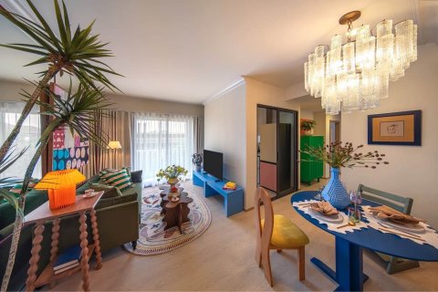 Condominio de 2 dormitorios en Phra Khanong, Bangkok, Tailandia № 143045 - foto 2