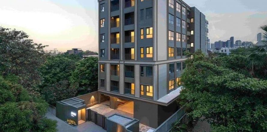 Condominio de 2 dormitorios en Phra Khanong, Bangkok, Tailandia № 143045