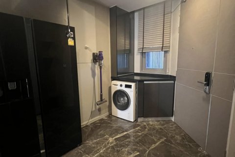 Condominio de 2 dormitorios en Bangkok, Tailandia № 143049 - foto 4