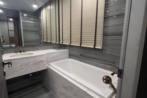 Condominio de 2 dormitorios en Bangkok, Tailandia № 143049 - foto 6