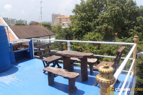 Estudio en Chonburi, Tailandia № 150394 - foto 28