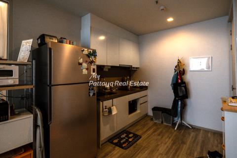 Condominio de 2 dormitorios en Bang Lamung, Tailandia № 150396 - foto 2