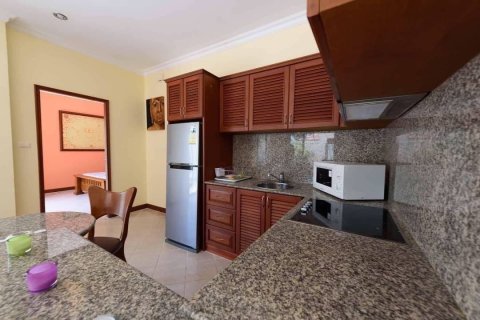 Casa de 2 dormitorios en Pattaya, Tailandia № 157472 - foto 5