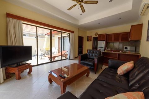 Casa de 2 dormitorios en Pattaya, Tailandia № 157472 - foto 7