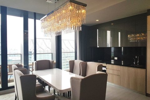 Condominio de 3 dormitorios en Bangkok, Tailandia № 157476 - foto 12