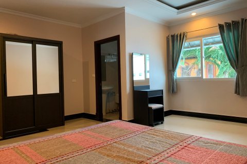 Casa de 2 dormitorios en Pattaya, Tailandia № 157471 - foto 4