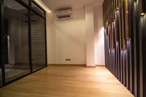 Haus in Bangkok, Thailand 6 Schlafzimmer № 157474 - Foto 6