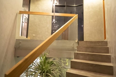Haus in Bangkok, Thailand 6 Schlafzimmer № 157474 - Foto 4