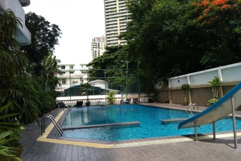 Condominio de 3 dormitorios en Bangkok, Tailandia № 157475 - foto 3