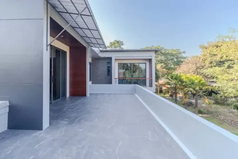Chalet de 3 dormitorios en Chiang Mai, Tailandia № 162786 - foto 7