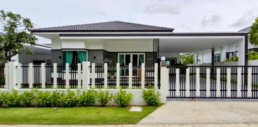 Casa de 3 dormitorios en Bang Lamung, Tailandia № 202283