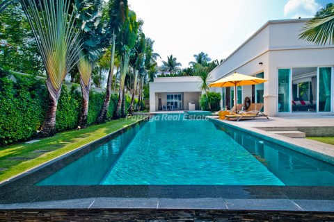 Casa de 3 dormitorios en Bang Lamung, Tailandia № 202280 - foto 2