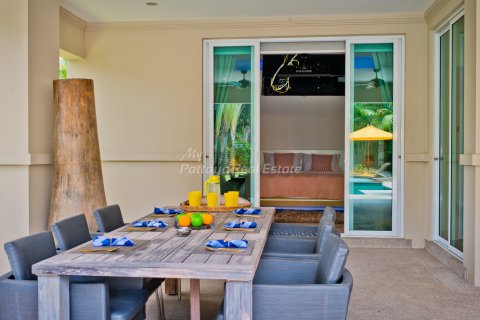 Casa de 3 dormitorios en Bang Lamung, Tailandia № 202280 - foto 15
