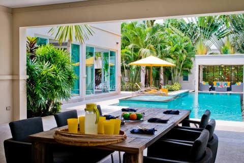 Casa de 3 dormitorios en Bang Lamung, Tailandia № 202280 - foto 16