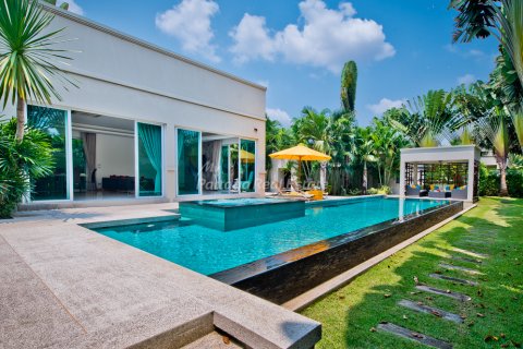 Casa de 3 dormitorios en Bang Lamung, Tailandia № 202280 - foto 8