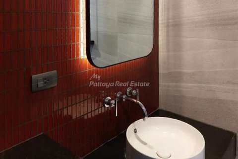 Condominio de 2 dormitorios en Pattaya, Tailandia № 175625 - foto 11