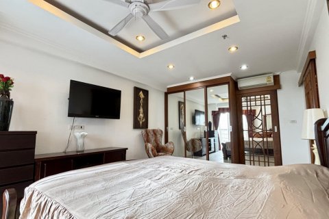 Apartamento de 2 habitaciones en Pattaya, Tailandia № 175629 - foto 8