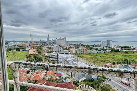 Apartamento de 2 habitaciones en Pattaya, Tailandia № 175629 - foto 15