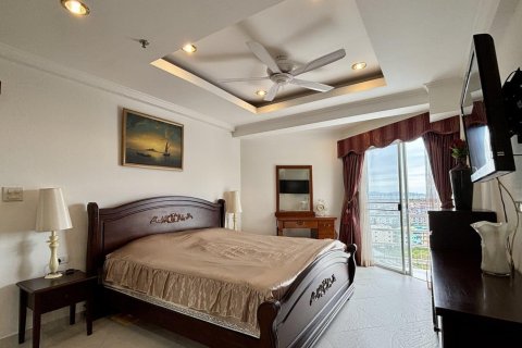 Apartamento de 2 habitaciones en Pattaya, Tailandia № 175629 - foto 7