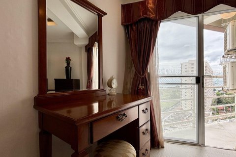 Apartamento de 2 habitaciones en Pattaya, Tailandia № 175629 - foto 6