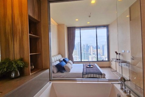 Studio dans le Condo à Watthana, Bangkok, Thaïlande  № 136732