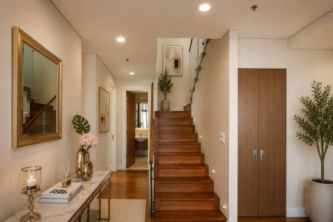 Condominio de 3 dormitorios en Bangkok, Tailandia № 180388 - foto 3