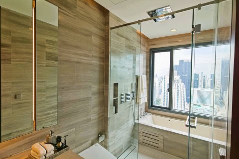 Condominio de 3 dormitorios en Bangkok, Tailandia № 180390 - foto 15