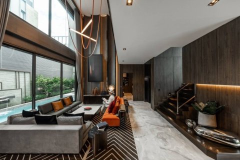 Casa de 4 dormitorios en Bangkok, Tailandia № 180391 - foto 9