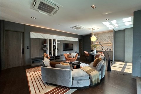Casa de 4 dormitorios en Bangkok, Tailandia № 180391 - foto 21